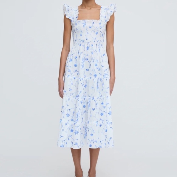 ⭐️Hill House Nap Dress Blue White Floral The Ellie⭐️ - Picture 3 of 8